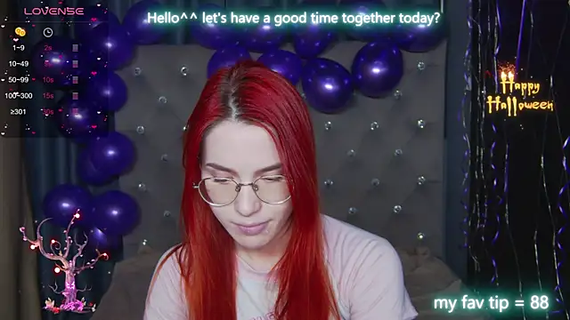 EmilyKents online show from October 24, 2025, 1:37 am