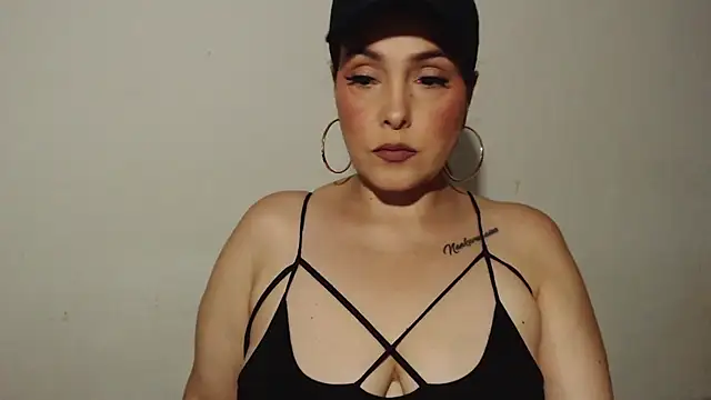 Miss Agatha online show from October 12, 2025, 10:00 pm