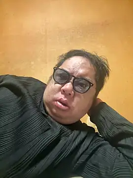 punk0805 online show from February 4, 2026, 10:54 am