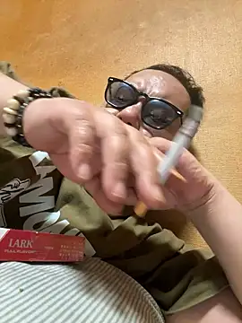 punk0805 online show from April 11, 2026, 1:15 pm