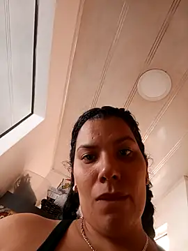 CarolinaRincon online show from September 20, 2025, 8:47 pm