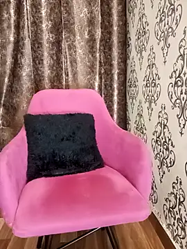 Mishika Gill online show from January 17, 2025, 4:06 am