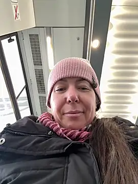 eveangelll online show from March 1, 2026, 6:57 am