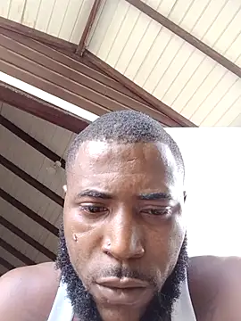 Snapshot of Justinty42 chatting on November 23, 2025, 2:49 pm Justinty42 online show from November 23, 2025, 2:49 pm