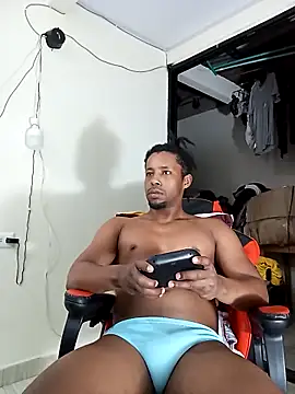 AlejoKhalifa  online show from September 29, 2025, 12:17 am