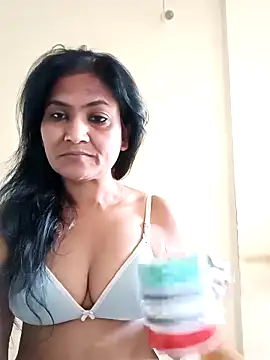 Snapshot of sunita6009 chatting on October 2, 2025, 2:59 am sunita6009 online show from October 2, 2025, 2:59 am