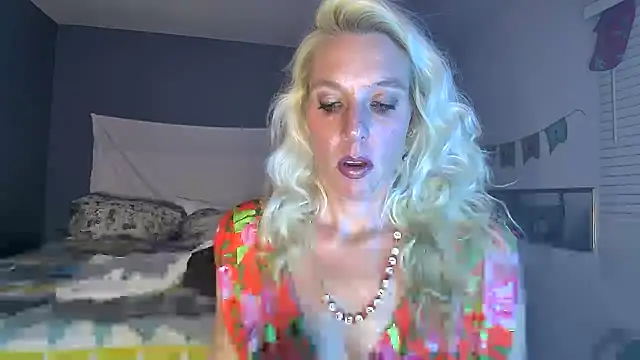 Glamazonx online show from January 22, 2025, 1:10 am
