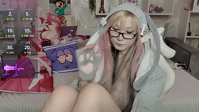 MeowkaKitty online show from March 25, 2026, 1:39 am