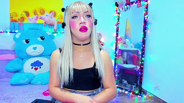 Candy Candy   online show from February 25, 2026, 1:00 pm