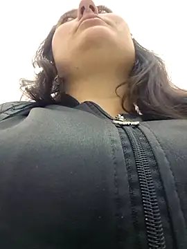 Celeem  online show from December 4, 2025, 10:53 pm