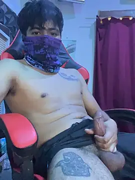 yObal-hot online show from June 1, 2026, 9:03 pm