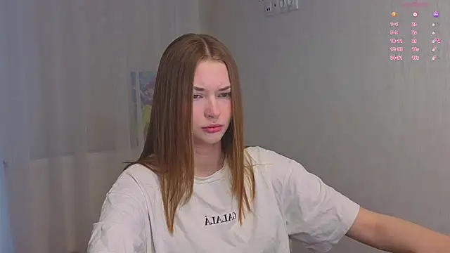 CharryClim online show from October 24, 2025, 4:11 am