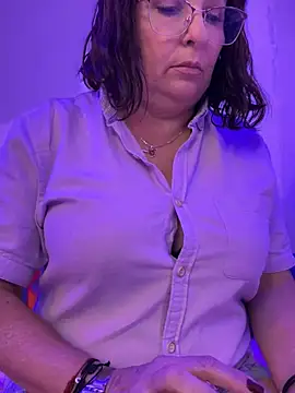 PaulinaSanders X online show from February 5, 2025, 7:20 pm