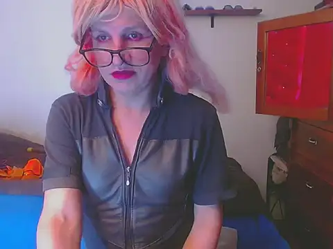 LorenJade online show from February 6, 2026, 7:26 am