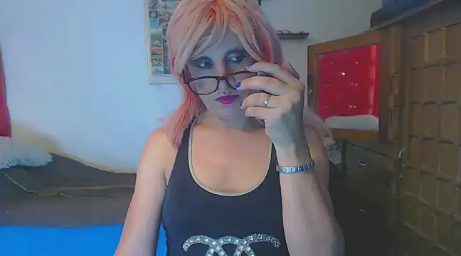 LorenJade online show from February 11, 2025, 6:08 am