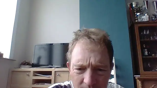 bertolini online show from October 27, 2025, 8:15 am