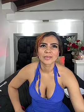 Arianna Jones1 online show from May 27, 2026, 2:52 am
