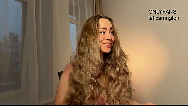 Snapshot of hotexclusive_ chatting on November 22, 2025, 4:44 am hotexclusive online show from November 22, 2025, 4:44 am