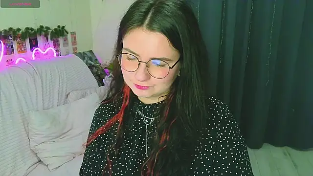 Snapshot of ss-katekisa-ss chatting on February 7, 2026, 4:59 pm ss-katekisa-ss online show from February 7, 2026, 4:59 pm