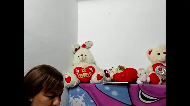 Snapshot of Laflaka22 chatting on December 10, 2024, 3:41 am Laflaka22 online show from December 10, 2024, 3:41 am