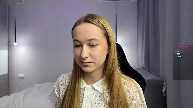 Sweett Monica online show from July 6, 2026, 12:50 am
