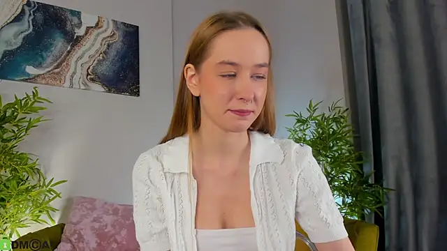 Sweett Monica online show from November 5, 2025, 1:09 am