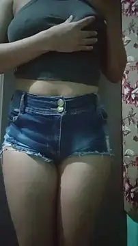 Snapshot of JhennySweet chatting on March 10, 2025, 8:01 pm JhennySweet online show from March 10, 2025, 8:01 pm