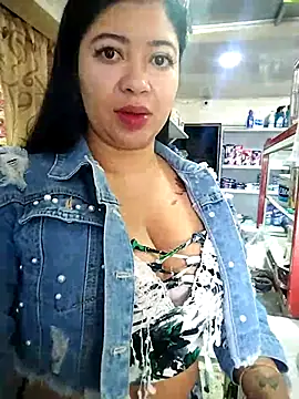 Ariana-pp03 online show from October 19, 2025, 4:54 pm