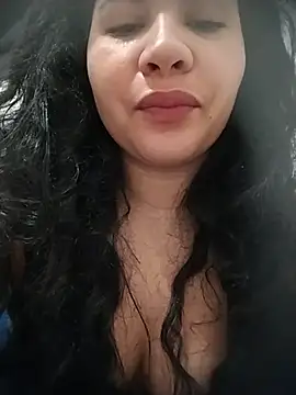 Yara0k online show from June 12, 2026, 7:06 am
