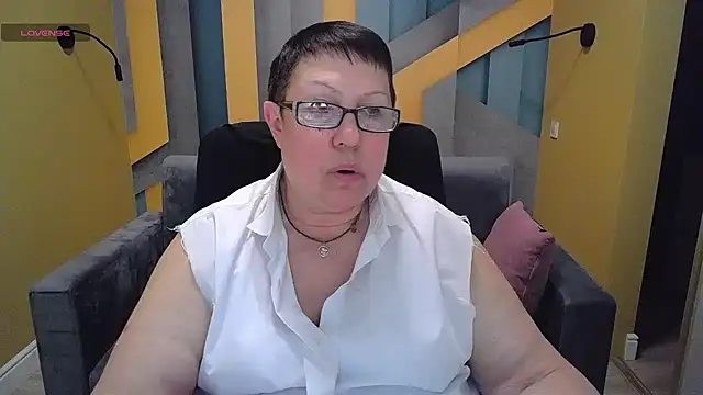 BarbaraTurners online show from March 22, 2025, 1:43 am