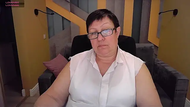 BarbaraTurners online show from February 2, 2025, 10:28 pm