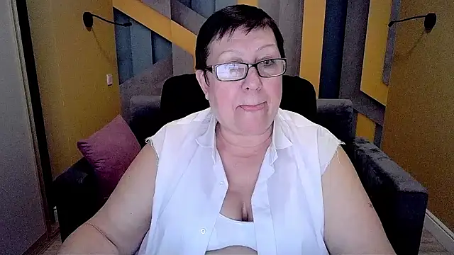BarbaraTurners online show from February 10, 2025, 9:25 pm