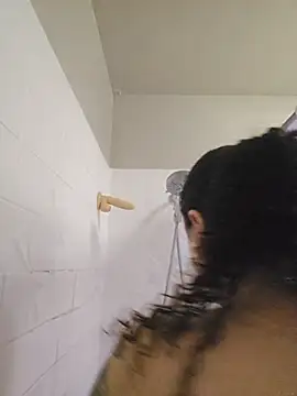 honeeyyy pot online show from February 9, 2026, 5:38 am