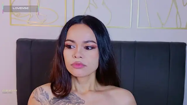 summer holiday online show from April 25, 2026, 5:21 am