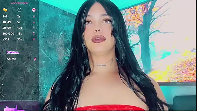 Emmaa Saenz  online show from October 15, 2025, 10:18 pm