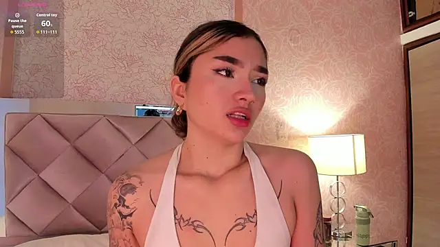 Snapshot of Arianavillada chatting on January 17, 2026, 3:21 am Arianavillada online show from January 17, 2026, 3:21 am