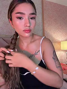 Snapshot of Arianavillada chatting on July 3, 2026, 3:46 am Arianavillada online show from July 3, 2026, 3:46 am