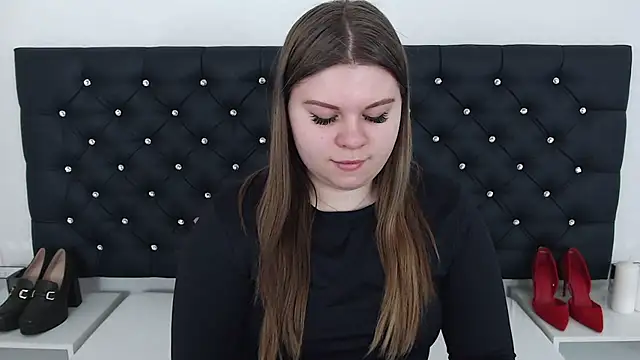 Snapshot of AbbyPleasure chatting on March 18, 2025, 10:07 am AbbyPleasure online show from March 18, 2025, 10:07 am