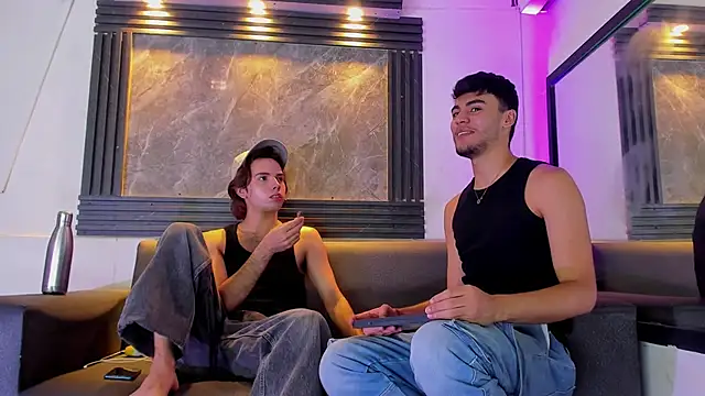 liam genner  online show from November 2, 2025, 8:25 pm