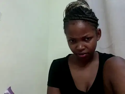 queen-sasha online show from February 18, 2026, 3:19 pm