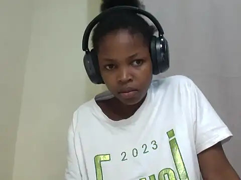 queen-sasha online show from March 13, 2026, 6:46 pm