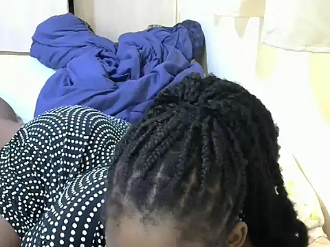 queen-sasha online show from March 20, 2025, 7:03 am