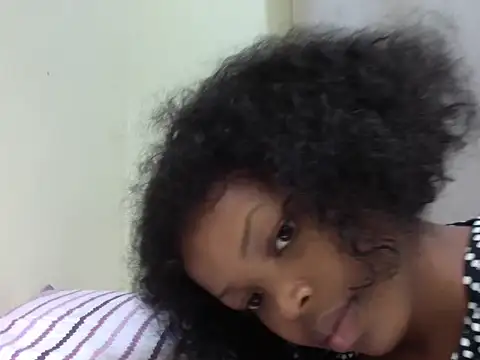 queen-sasha online show from December 15, 2025, 12:22 pm