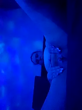 CurvySquirter69 online show from February 25, 2026, 5:51 am