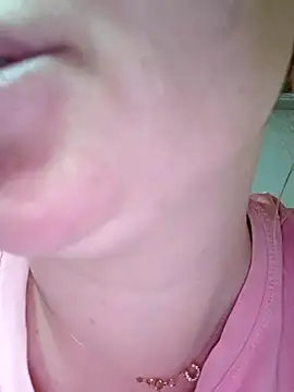 Snapshot of LadyLolyPop_ chatting on May 8, 2026, 3:43 am LadyLolyPop online show from May 8, 2026, 3:43 am