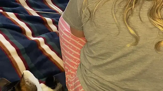 Snapshot of Ceyceys chatting on February 18, 2026, 7:49 am Ceyceys online show from February 18, 2026, 7:49 am