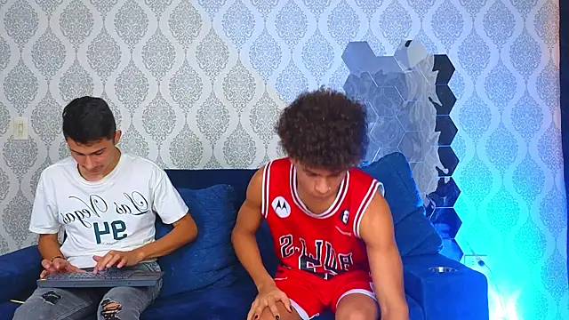 The slim boyss online show from March 16, 2025, 1:17 pm