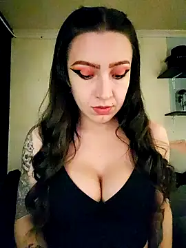 Paudelatorre online show from February 16, 2026, 10:07 pm