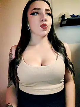 Paudelatorre online show from October 20, 2025, 1:29 am