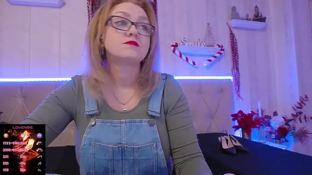 LadyJeen online show from December 18, 2025, 3:38 pm